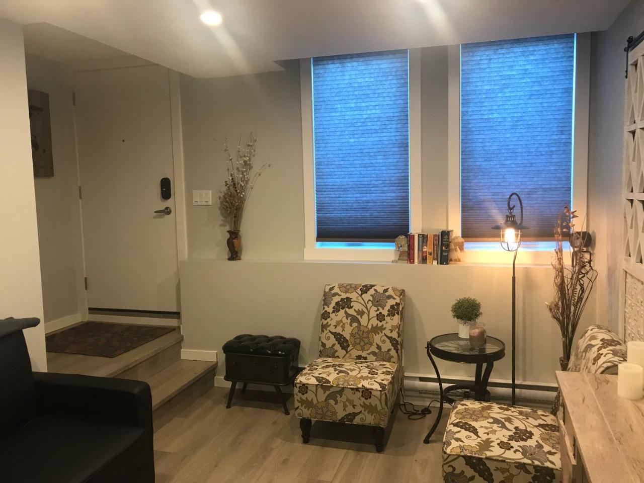 Home Sweet Condo YYC Exteriör bild